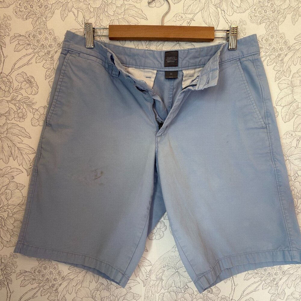 Gap Classic Fit Shorts Mens 33 Light Blue Cotton Casual Flat Front